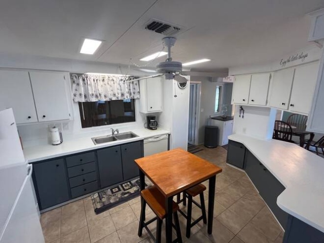 19327 Congressional Ct., North Fort Myers, Florida 33903, 2 Bedrooms Bedrooms, ,2 BathroomsBathrooms,Mobile/manufactured,For Sale,Congressional Ct.,11779510
