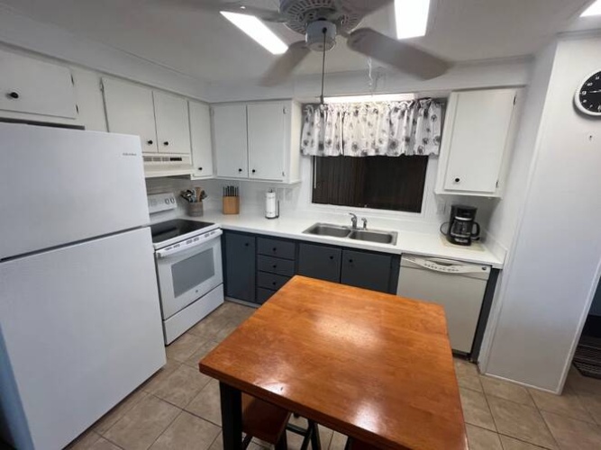 19327 Congressional Ct., North Fort Myers, Florida 33903, 2 Bedrooms Bedrooms, ,2 BathroomsBathrooms,Mobile/manufactured,For Sale,Congressional Ct.,11779510