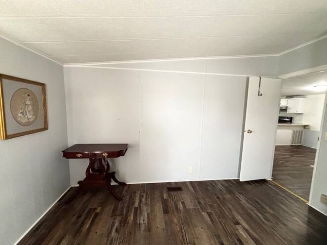 1218 Emerald Ave, Sebring, Florida 33870, 3 Bedrooms Bedrooms, ,2 BathroomsBathrooms,Mobile/manufactured,For Sale,Emerald Ave,11781269