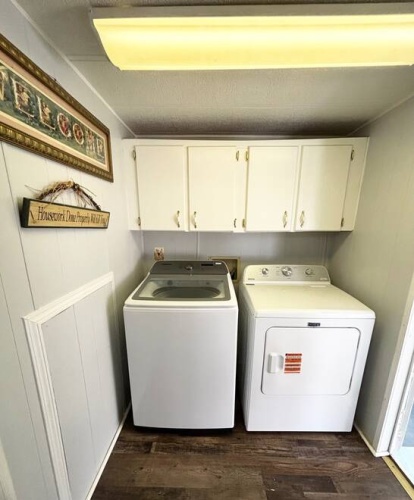 1218 Emerald Ave, Sebring, Florida 33870, 3 Bedrooms Bedrooms, ,2 BathroomsBathrooms,Mobile/manufactured,For Sale,Emerald Ave,11781269
