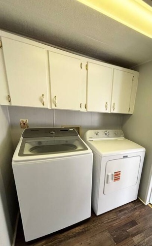 1218 Emerald Ave, Sebring, Florida 33870, 3 Bedrooms Bedrooms, ,2 BathroomsBathrooms,Mobile/manufactured,For Sale,Emerald Ave,11781269