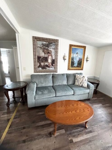 1218 Emerald Ave, Sebring, Florida 33870, 3 Bedrooms Bedrooms, ,2 BathroomsBathrooms,Mobile/manufactured,For Sale,Emerald Ave,11781269