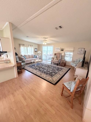 19442 Ravine's Ct, North Fort Myers, Florida 33903, 2 Bedrooms Bedrooms, ,2 BathroomsBathrooms,Mobile/manufactured,For Sale,Ravine's Ct,11791295