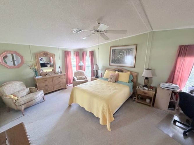 19442 Ravine's Ct, North Fort Myers, Florida 33903, 2 Bedrooms Bedrooms, ,2 BathroomsBathrooms,Mobile/manufactured,For Sale,Ravine's Ct,11791295