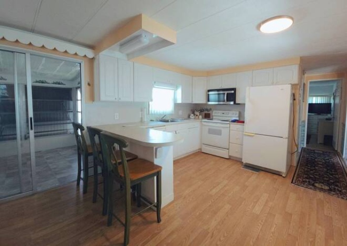 71 6th St West, Nokomis, Florida 34275, 2 Bedrooms Bedrooms, ,2 BathroomsBathrooms,Mobile/manufactured,For Sale,6th St West,11798235