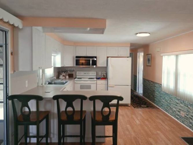 71 6th St West, Nokomis, Florida 34275, 2 Bedrooms Bedrooms, ,2 BathroomsBathrooms,Mobile/manufactured,For Sale,6th St West,11798235