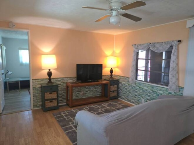 71 6th St West, Nokomis, Florida 34275, 2 Bedrooms Bedrooms, ,2 BathroomsBathrooms,Mobile/manufactured,For Sale,6th St West,11798235