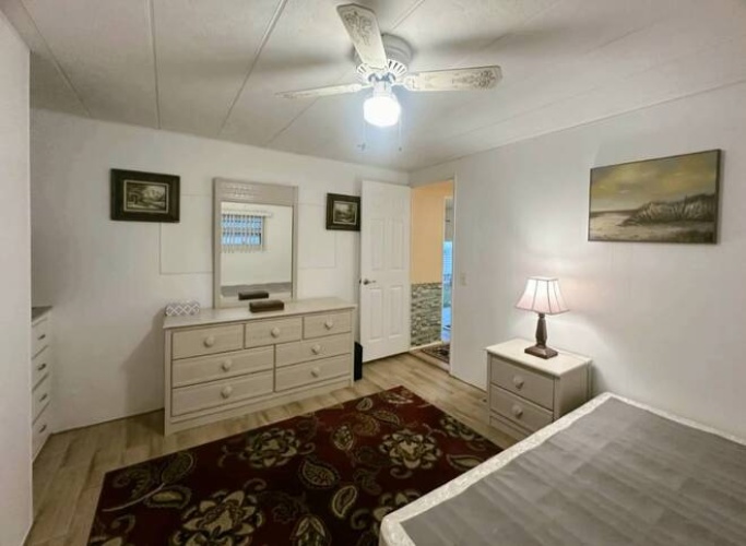 71 6th St West, Nokomis, Florida 34275, 2 Bedrooms Bedrooms, ,2 BathroomsBathrooms,Mobile/manufactured,For Sale,6th St West,11798235
