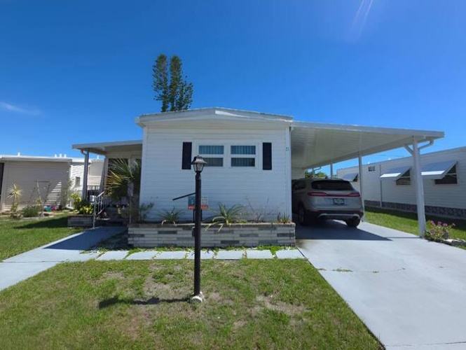 71 6th St West, Nokomis, Florida 34275, 2 Bedrooms Bedrooms, ,2 BathroomsBathrooms,Mobile/manufactured,For Sale,6th St West,11798235