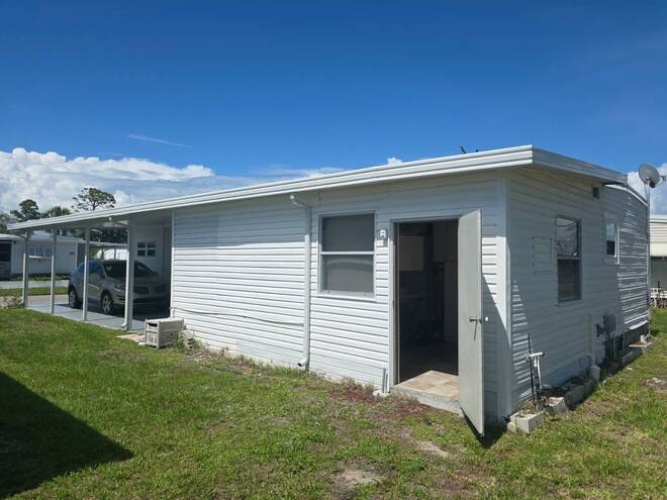 71 6th St West, Nokomis, Florida 34275, 2 Bedrooms Bedrooms, ,2 BathroomsBathrooms,Mobile/manufactured,For Sale,6th St West,11798235