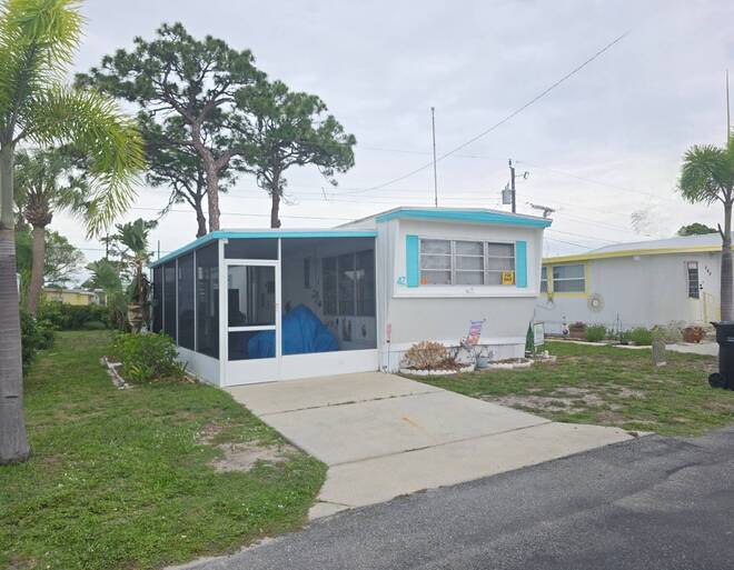 142 Vista St, Venice, Florida 34285, 1 Bedroom Bedrooms, ,1 BathroomBathrooms,Mobile/manufactured,For Sale,Vista St,11801813