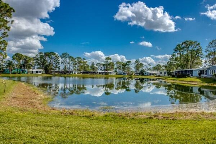 19160 Harbor Tree Ct., North Fort Myers, Florida 33903, 2 Bedrooms Bedrooms, ,2 BathroomsBathrooms,Mobile/manufactured,For Sale,Harbor Tree Ct.,11628878