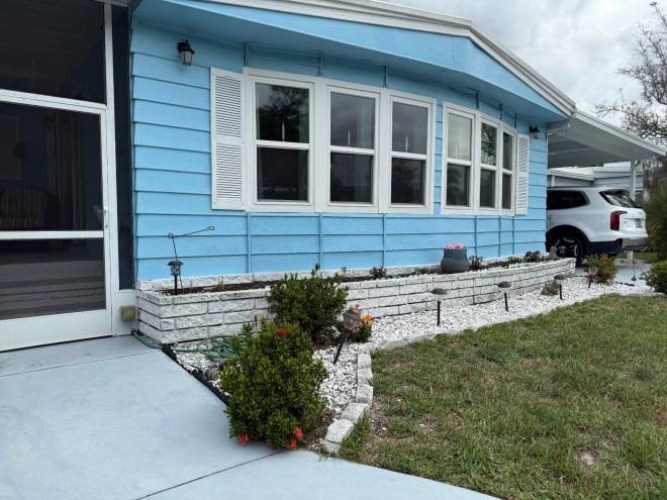 5824 Camelot Drive South, Sarasota, Florida 34233, 2 Bedrooms Bedrooms, ,2 BathroomsBathrooms,Mobile/manufactured,For Sale,Camelot Drive South,11803970