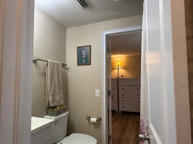 5824 Camelot Drive South, Sarasota, Florida 34233, 2 Bedrooms Bedrooms, ,2 BathroomsBathrooms,Mobile/manufactured,For Sale,Camelot Drive South,11803970