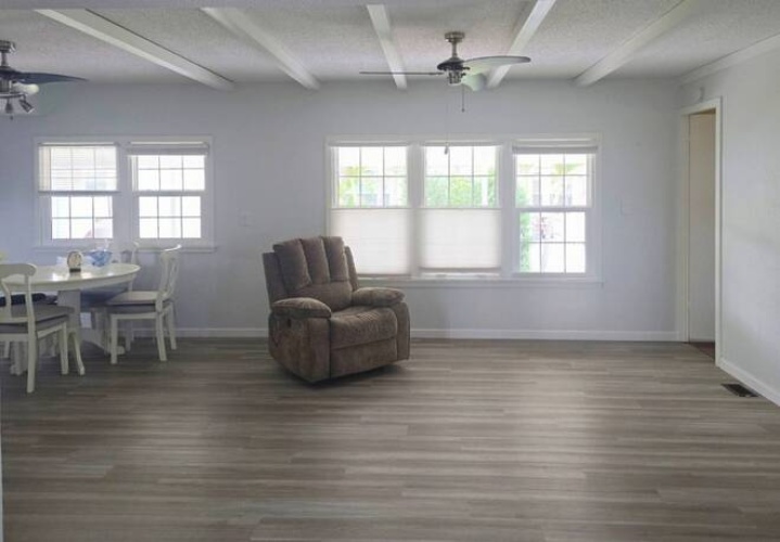 154 4th St Nokomis, Nokomis, Florida 34275, 2 Bedrooms Bedrooms, ,3 BathroomsBathrooms,Mobile/manufactured,For Sale,4th St Nokomis,11824741