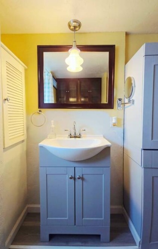 154 4th St Nokomis, Nokomis, Florida 34275, 2 Bedrooms Bedrooms, ,3 BathroomsBathrooms,Mobile/manufactured,For Sale,4th St Nokomis,11824741