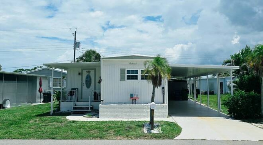 154 4th St Nokomis, Nokomis, Florida 34275, 2 Bedrooms Bedrooms, ,3 BathroomsBathrooms,Mobile/manufactured,For Sale,4th St Nokomis,11824741