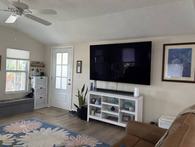 5759 Camelford Dr, Sarasota, Florida 34233, 3 Bedrooms Bedrooms, ,2 BathroomsBathrooms,Mobile/manufactured,For Sale,Camelford Dr,11830247
