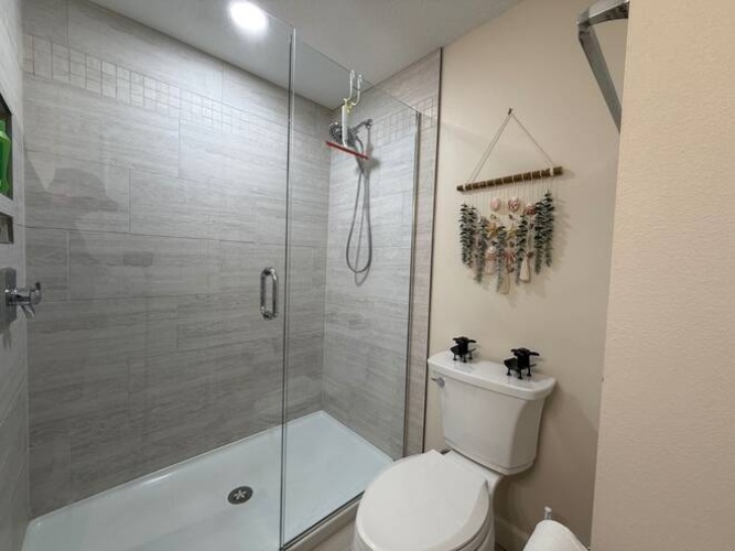 5759 Camelford Dr, Sarasota, Florida 34233, 3 Bedrooms Bedrooms, ,2 BathroomsBathrooms,Mobile/manufactured,For Sale,Camelford Dr,11830247