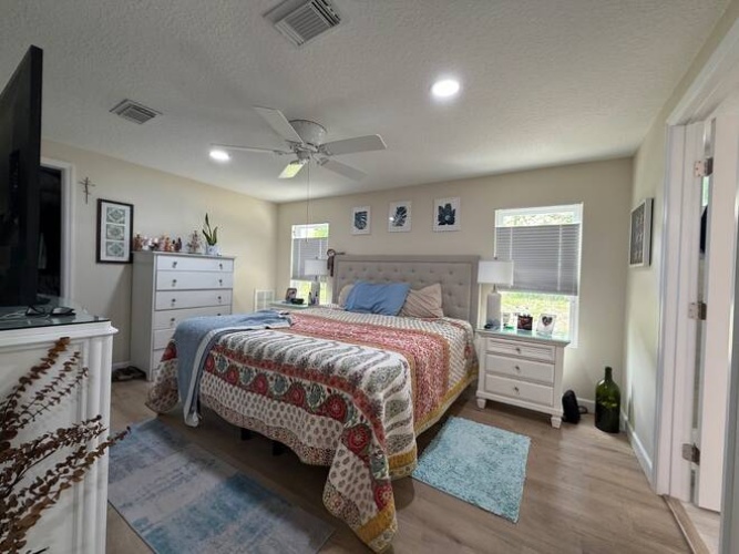 5759 Camelford Dr, Sarasota, Florida 34233, 3 Bedrooms Bedrooms, ,2 BathroomsBathrooms,Mobile/manufactured,For Sale,Camelford Dr,11830247