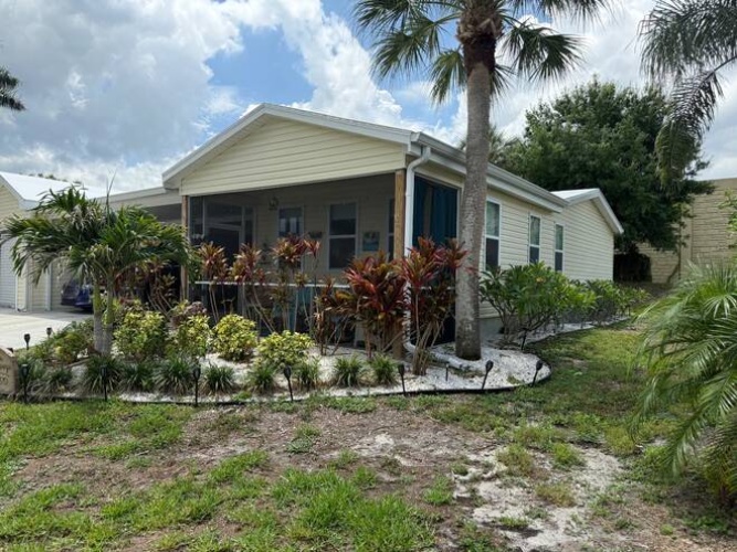 5759 Camelford Dr, Sarasota, Florida 34233, 3 Bedrooms Bedrooms, ,2 BathroomsBathrooms,Mobile/manufactured,For Sale,Camelford Dr,11830247