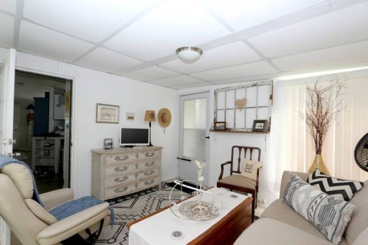 5226 Camelot Dr E, Sarasota, Florida 34233, 2 Bedrooms Bedrooms, ,2 BathroomsBathrooms,Mobile/manufactured,For Sale,Camelot Dr E,11623678
