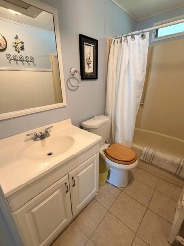 10057 Mission Hills Ct., North Fort Myers, Florida 33903, 2 Bedrooms Bedrooms, ,2 BathroomsBathrooms,Mobile/manufactured,For Sale,Mission Hills Ct.,11833269