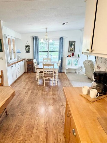 10057 Mission Hills Ct., North Fort Myers, Florida 33903, 2 Bedrooms Bedrooms, ,2 BathroomsBathrooms,Mobile/manufactured,For Sale,Mission Hills Ct.,11833269