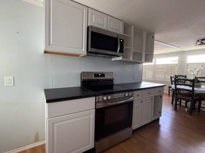 2922 Saralake Dr S., Sarasota, Florida 34239, 2 Bedrooms Bedrooms, ,2 BathroomsBathrooms,Mobile/manufactured,For Sale,Saralake Dr S.,11842238