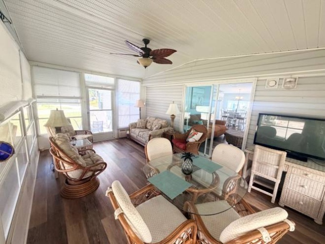 10855 Moss Creek Ct., North Fort Myers, Florida 33903, 2 Bedrooms Bedrooms, ,2 BathroomsBathrooms,Mobile/manufactured,For Sale,Moss Creek Ct.,11848644