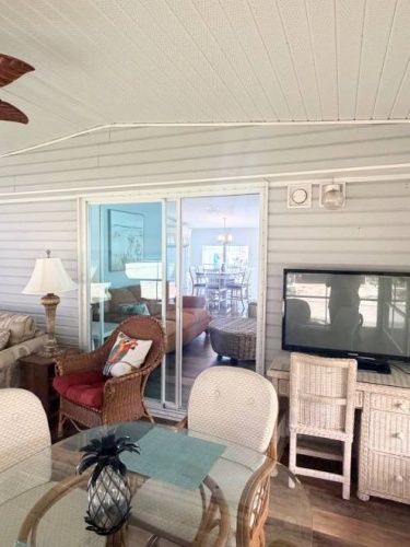 10855 Moss Creek Ct., North Fort Myers, Florida 33903, 2 Bedrooms Bedrooms, ,2 BathroomsBathrooms,Mobile/manufactured,For Sale,Moss Creek Ct.,11848644