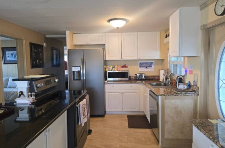 356 Spanish Lakes Dr, Nokomis, Florida 34275, 2 Bedrooms Bedrooms, ,2 BathroomsBathrooms,Mobile/manufactured,For Sale,Spanish Lakes Dr,11850480