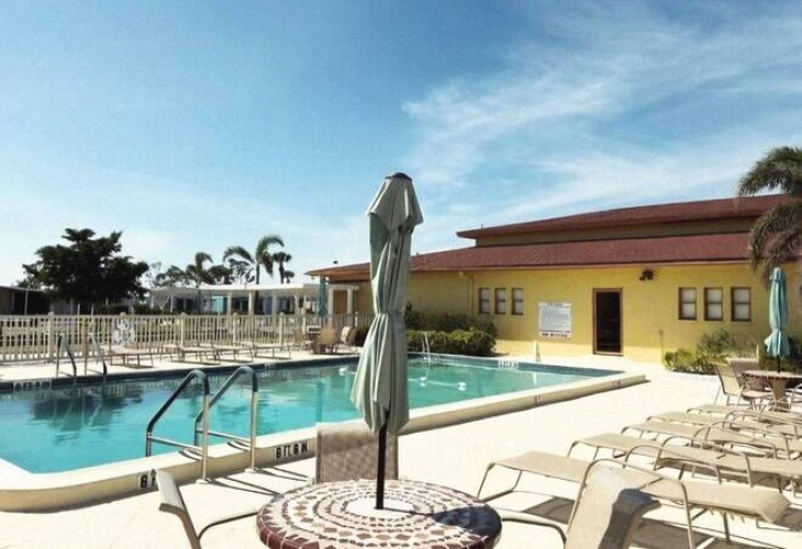 356 Spanish Lakes Dr, Nokomis, Florida 34275, 2 Bedrooms Bedrooms, ,2 BathroomsBathrooms,Mobile/manufactured,For Sale,Spanish Lakes Dr,11850480