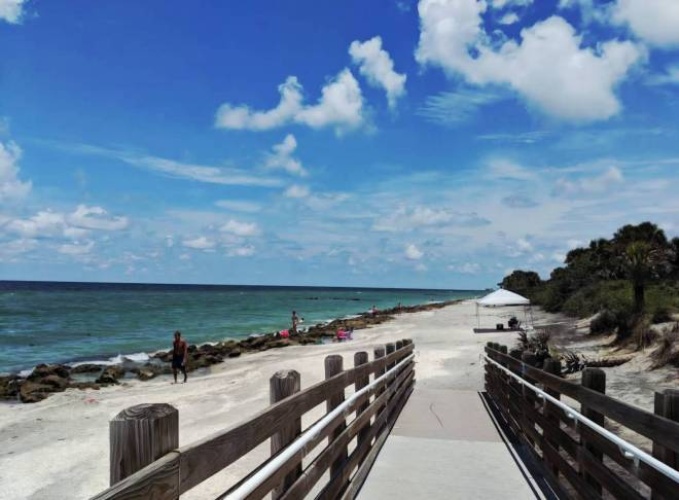 356 Spanish Lakes Dr, Nokomis, Florida 34275, 2 Bedrooms Bedrooms, ,2 BathroomsBathrooms,Mobile/manufactured,For Sale,Spanish Lakes Dr,11850480