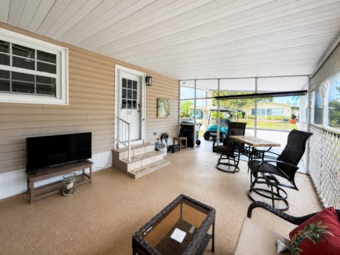 6235 Colfield Cir, Sarasota, Florida 34241, 2 Bedrooms Bedrooms, ,2 BathroomsBathrooms,Mobile/manufactured,For Sale,Colfield Cir,11863492