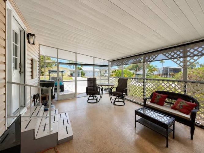 6235 Colfield Cir, Sarasota, Florida 34241, 2 Bedrooms Bedrooms, ,2 BathroomsBathrooms,Mobile/manufactured,For Sale,Colfield Cir,11863492