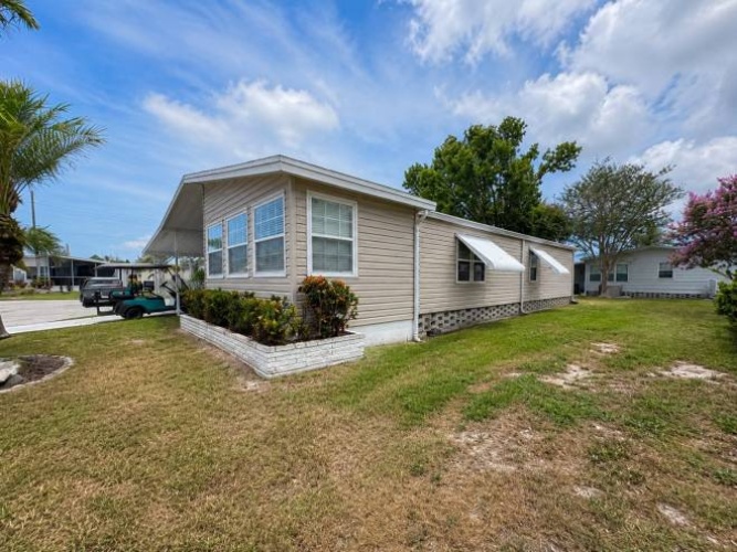 6235 Colfield Cir, Sarasota, Florida 34241, 2 Bedrooms Bedrooms, ,2 BathroomsBathrooms,Mobile/manufactured,For Sale,Colfield Cir,11863492