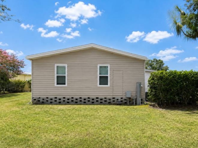 6235 Colfield Cir, Sarasota, Florida 34241, 2 Bedrooms Bedrooms, ,2 BathroomsBathrooms,Mobile/manufactured,For Sale,Colfield Cir,11863492