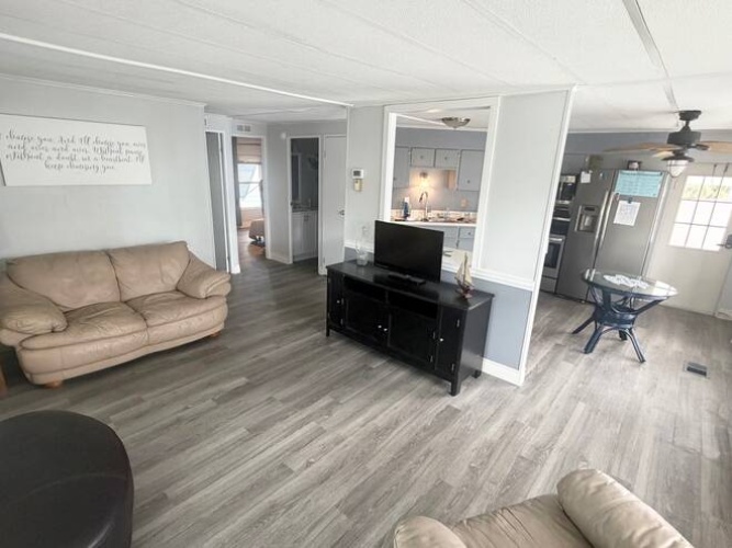 10010 Bay Hill Ct., North Fort Myers, Florida 33903, 2 Bedrooms Bedrooms, ,1 BathroomBathrooms,Mobile/manufactured,For Sale,Bay Hill Ct.,11873074