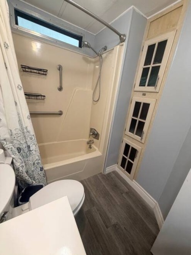 10010 Bay Hill Ct., North Fort Myers, Florida 33903, 2 Bedrooms Bedrooms, ,1 BathroomBathrooms,Mobile/manufactured,For Sale,Bay Hill Ct.,11873074