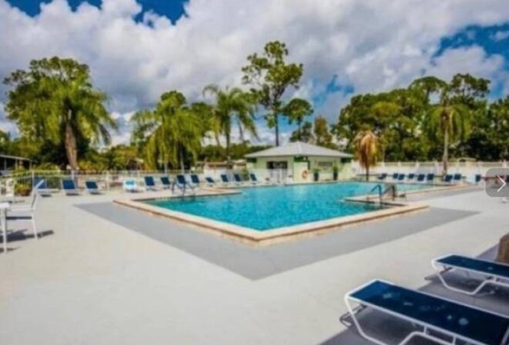 10010 Bay Hill Ct., North Fort Myers, Florida 33903, 2 Bedrooms Bedrooms, ,1 BathroomBathrooms,Mobile/manufactured,For Sale,Bay Hill Ct.,11873074