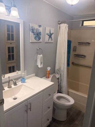 10010 Bay Hill Ct., North Fort Myers, Florida 33903, 2 Bedrooms Bedrooms, ,1 BathroomBathrooms,Mobile/manufactured,For Sale,Bay Hill Ct.,11873074