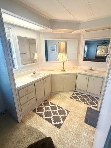 19164 Harbor Tree Ct, North Fort Myers, Florida 33903, 2 Bedrooms Bedrooms, ,2 BathroomsBathrooms,Mobile/manufactured,For Sale,Harbor Tree Ct,11885301