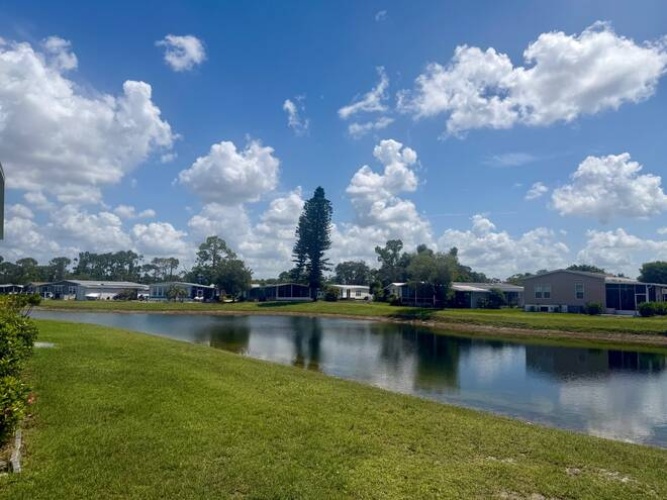 19164 Harbor Tree Ct, North Fort Myers, Florida 33903, 2 Bedrooms Bedrooms, ,2 BathroomsBathrooms,Mobile/manufactured,For Sale,Harbor Tree Ct,11885301