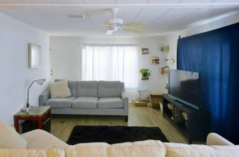 297 1st St East, Nokomis, Florida 34275, 2 Bedrooms Bedrooms, ,2 BathroomsBathrooms,Mobile/manufactured,For Sale,1st St East,11891979