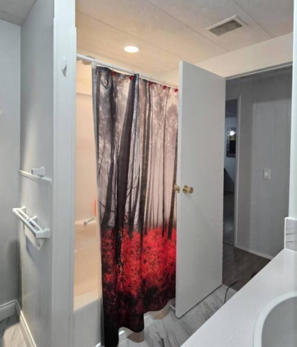 297 1st St East, Nokomis, Florida 34275, 2 Bedrooms Bedrooms, ,2 BathroomsBathrooms,Mobile/manufactured,For Sale,1st St East,11891979