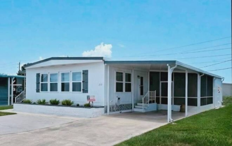 297 1st St East, Nokomis, Florida 34275, 2 Bedrooms Bedrooms, ,2 BathroomsBathrooms,Mobile/manufactured,For Sale,1st St East,11891979