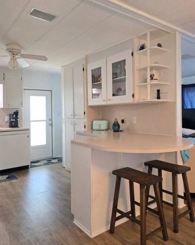 297 1st St East, Nokomis, Florida 34275, 2 Bedrooms Bedrooms, ,2 BathroomsBathrooms,Mobile/manufactured,For Sale,1st St East,11891979