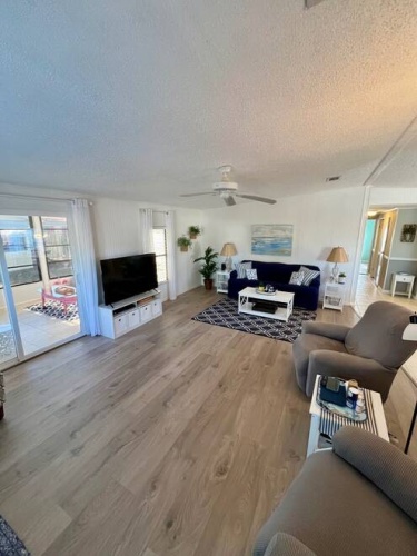 10281 Pine Lakes Blvd., North Fort Myers, Florida 33903, 2 Bedrooms Bedrooms, ,2 BathroomsBathrooms,Mobile/manufactured,For Sale,Pine Lakes Blvd.,11634011