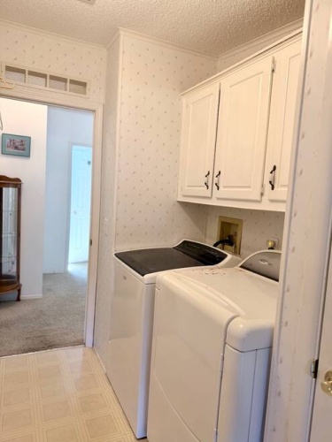 10836 Meadows Ct., North Fort Myers, Florida 33903, 2 Bedrooms Bedrooms, ,2 BathroomsBathrooms,Mobile/manufactured,For Sale,Meadows Ct.,11898030